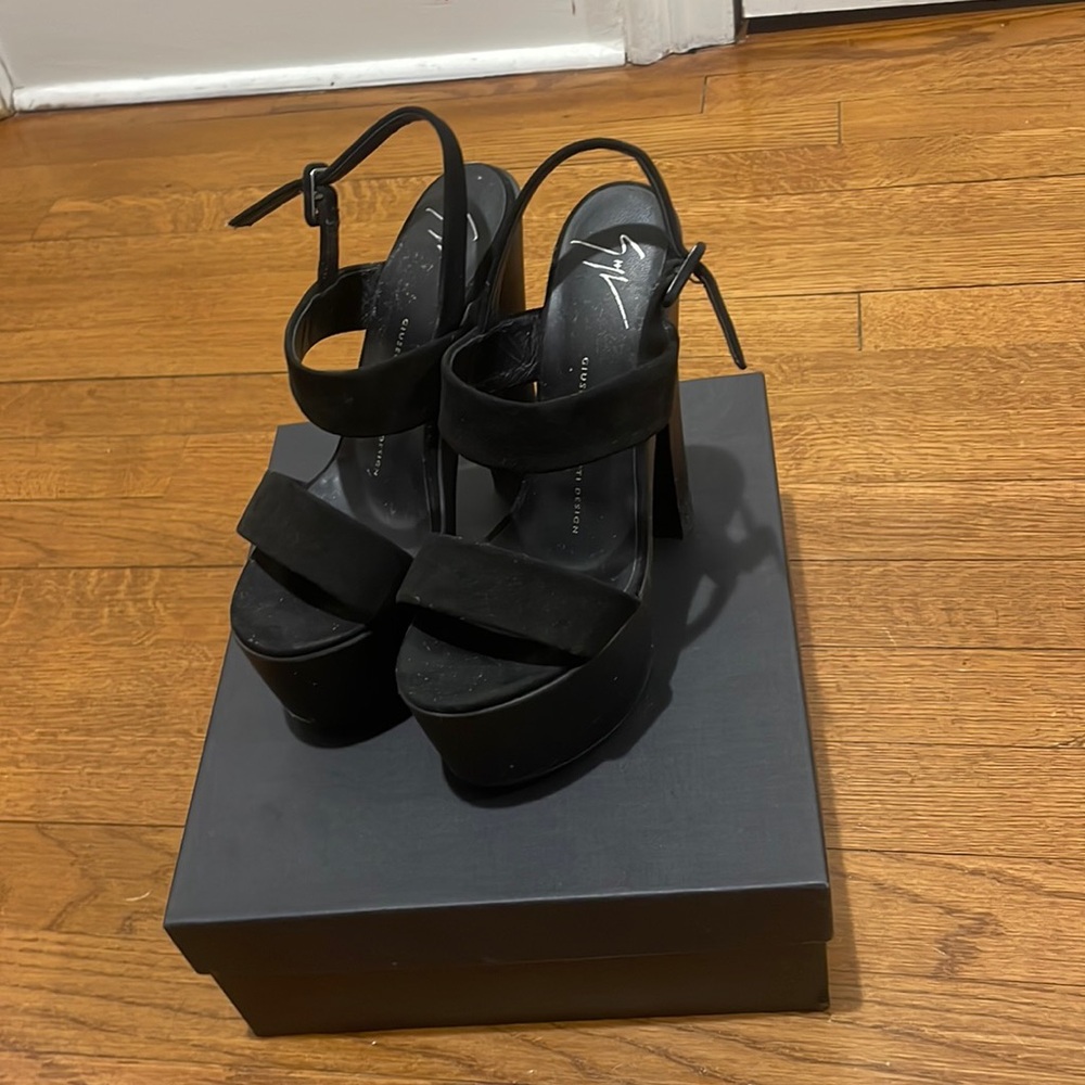 Giuseppe Zanotti heels